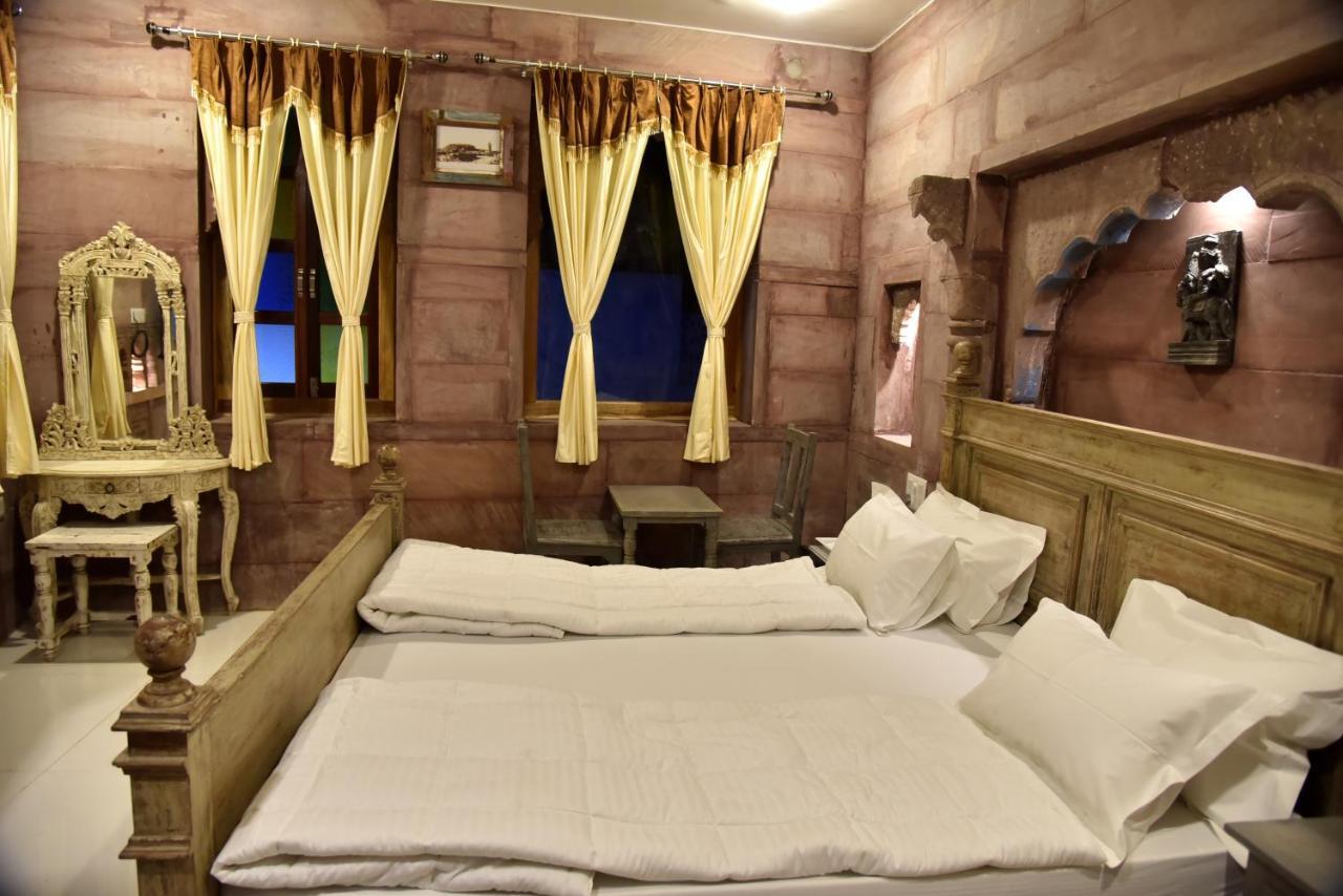 Dev Kothi - Boutique Heritage Stay จ๊อดปูร์ ภายนอก รูปภาพ