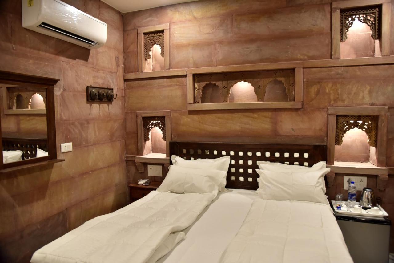 Dev Kothi - Boutique Heritage Stay จ๊อดปูร์ ภายนอก รูปภาพ