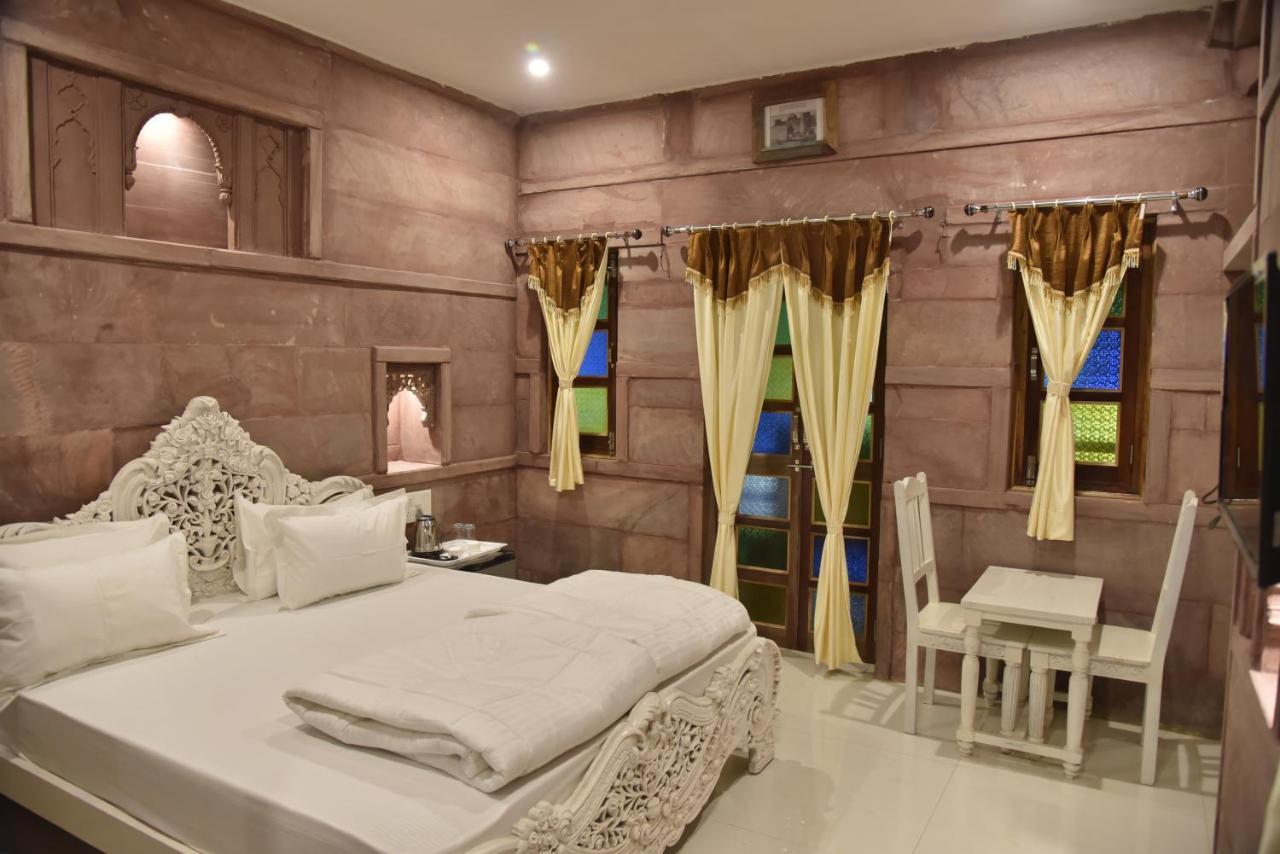 Dev Kothi - Boutique Heritage Stay จ๊อดปูร์ ภายนอก รูปภาพ