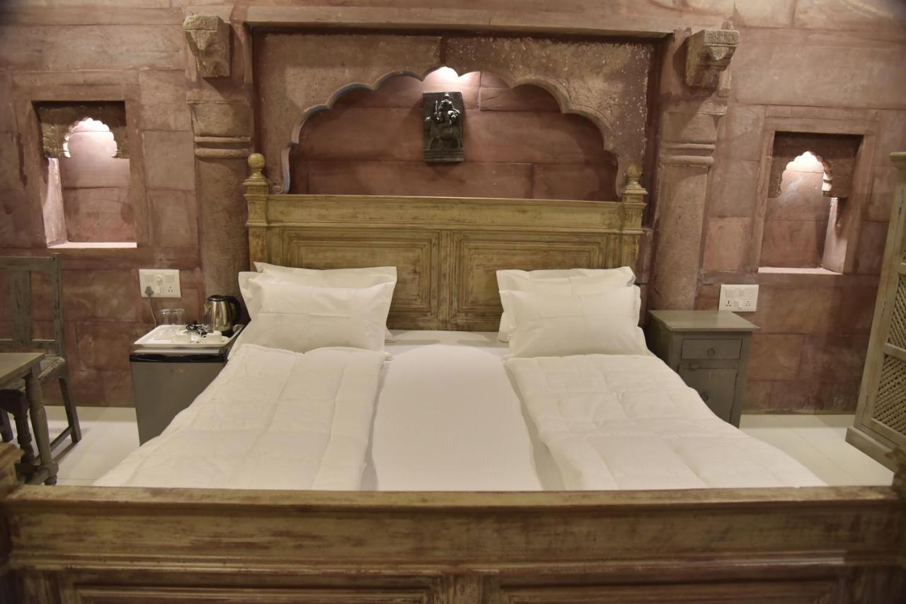 Dev Kothi - Boutique Heritage Stay จ๊อดปูร์ ภายนอก รูปภาพ