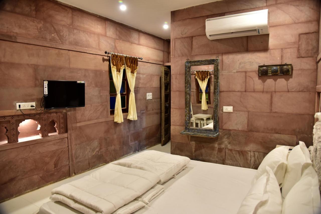 Dev Kothi - Boutique Heritage Stay จ๊อดปูร์ ภายนอก รูปภาพ