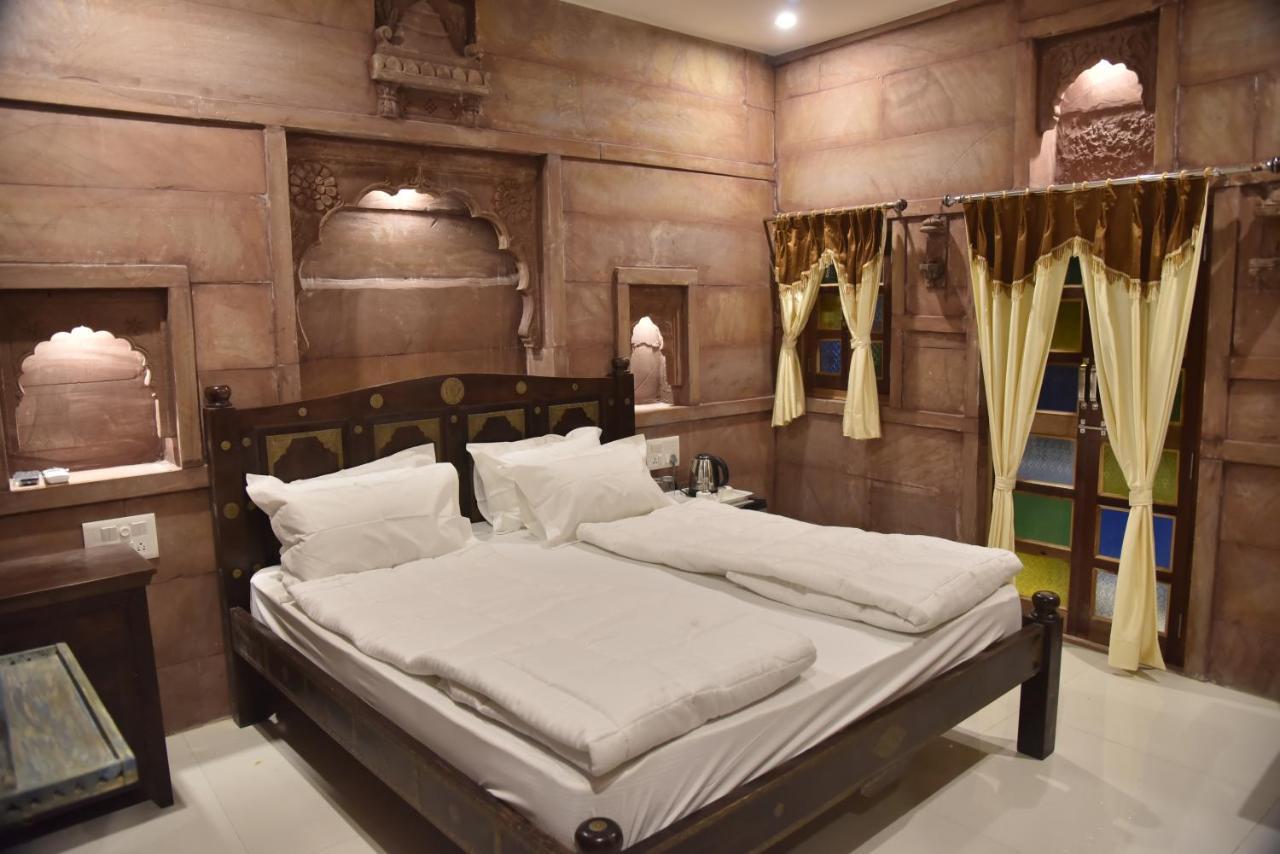Dev Kothi - Boutique Heritage Stay จ๊อดปูร์ ภายนอก รูปภาพ
