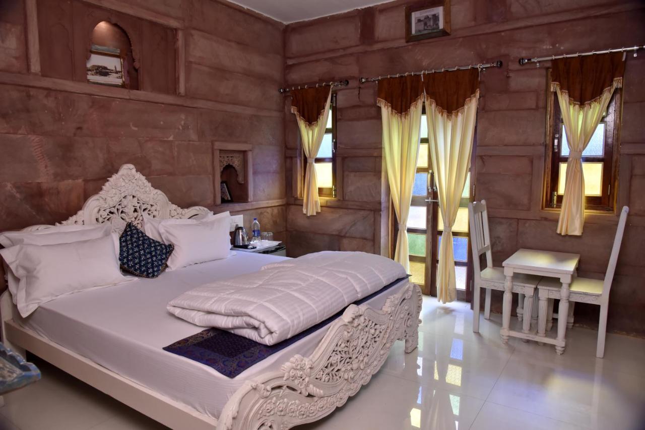 Dev Kothi - Boutique Heritage Stay จ๊อดปูร์ ภายนอก รูปภาพ