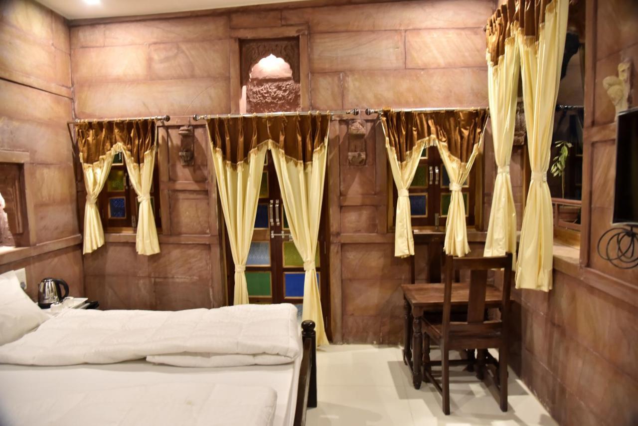 Dev Kothi - Boutique Heritage Stay จ๊อดปูร์ ภายนอก รูปภาพ