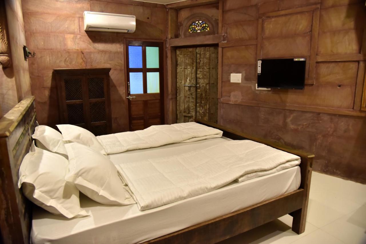 Dev Kothi - Boutique Heritage Stay จ๊อดปูร์ ภายนอก รูปภาพ